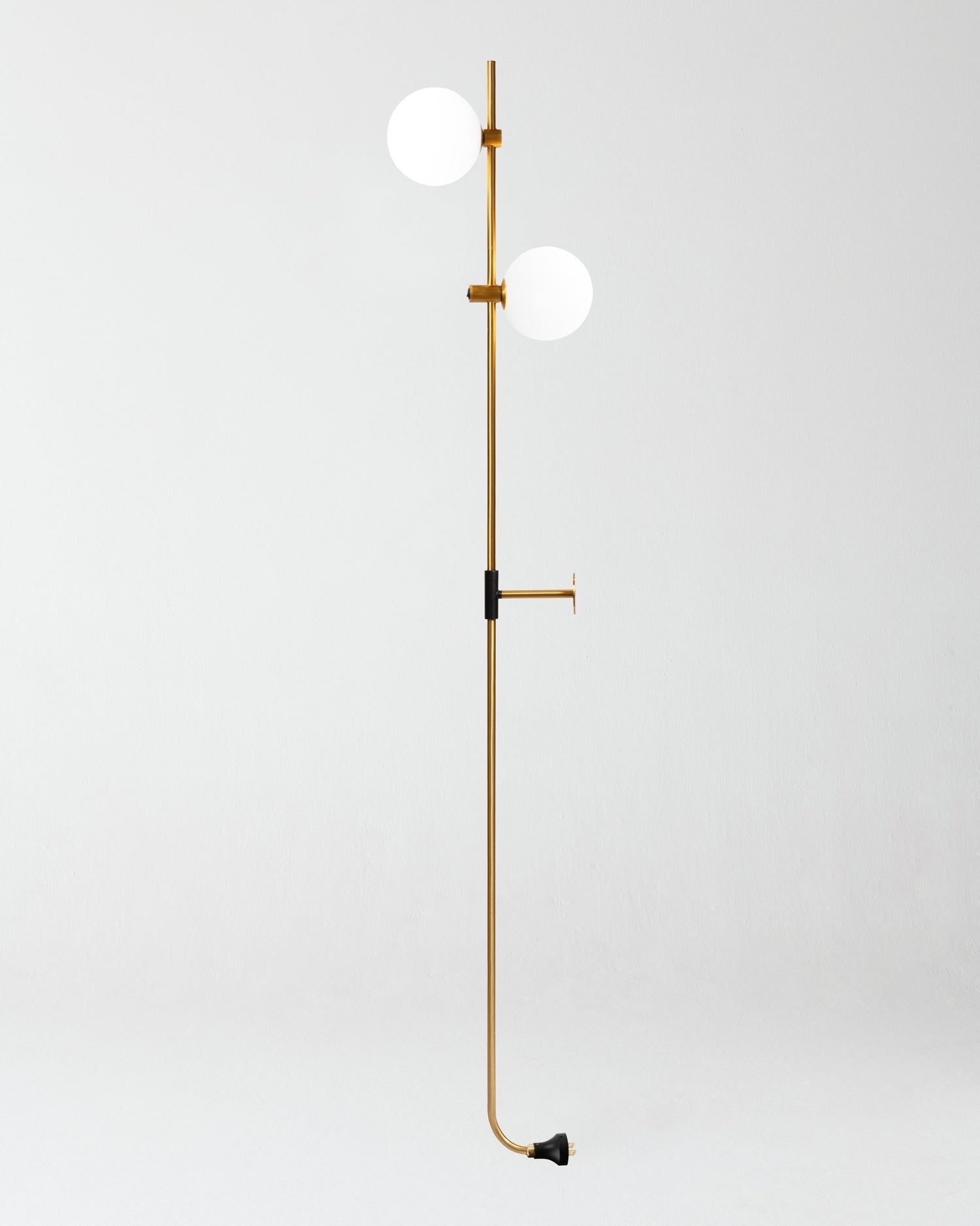 Brightech Equinox Wall Sconce
