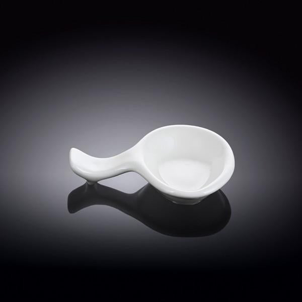 Set Of 12 White Chopstick Rest With Saucer