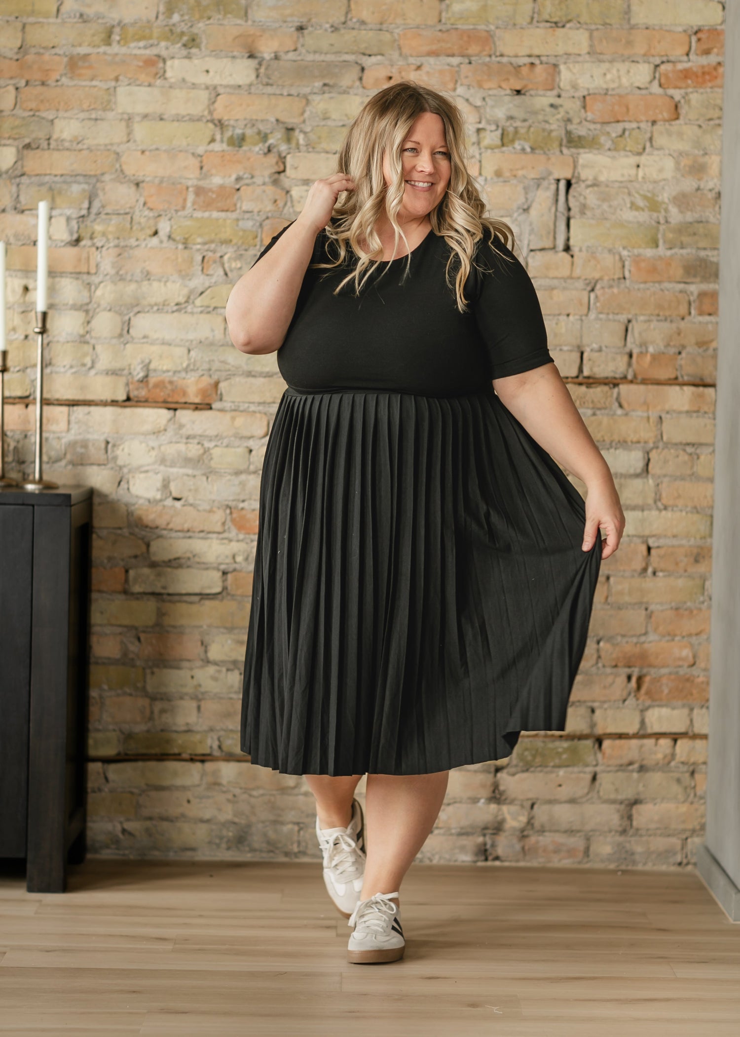 Inherit Co. Emersyn Black Pleated Midi Dress