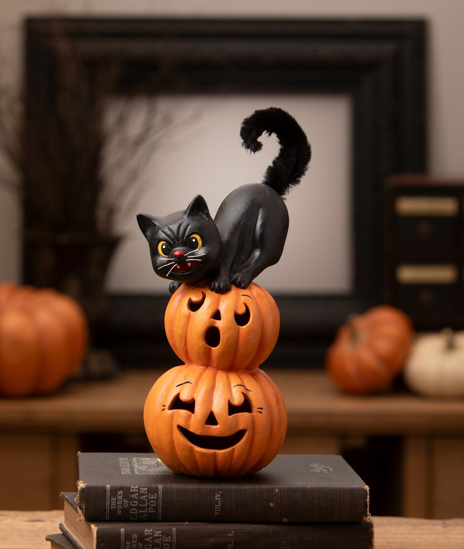 Small Pumpkin Stack Black Cat | Halloween Decor | Bethany Lowe