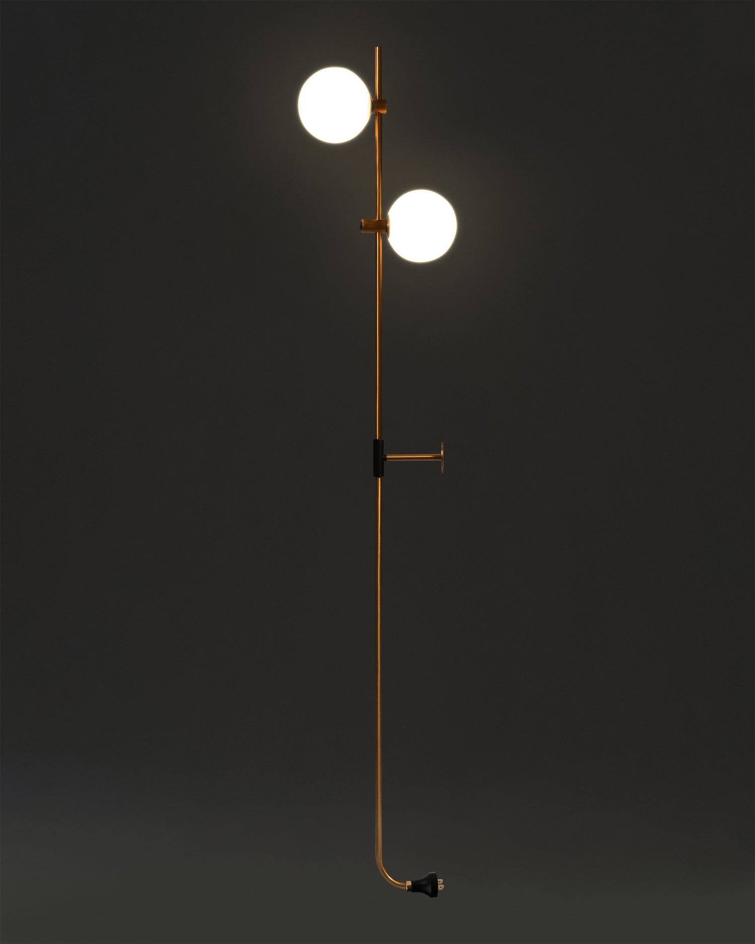 Brightech Equinox Wall Sconce