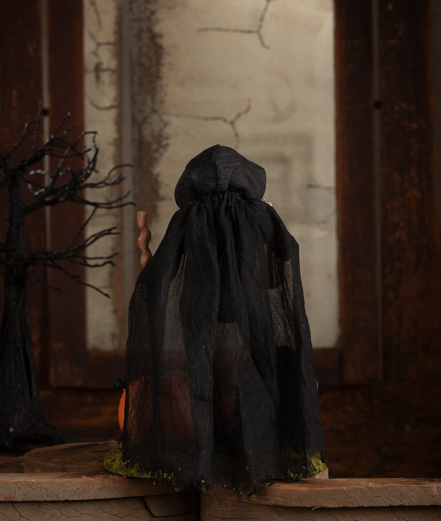 Graveyard Gideon Skeleton | Halloween Decor | Bethany Lowe